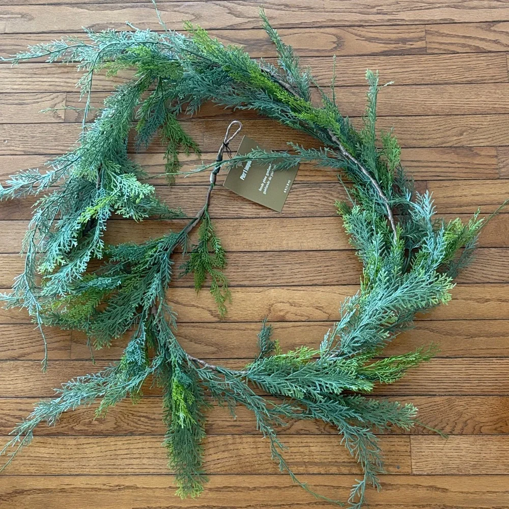 6 feet fresh pine garland from Pier 1 imports, NWT
